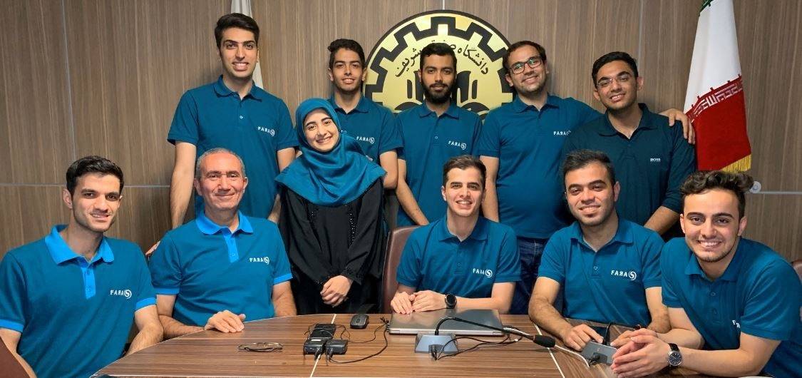 دانشجویان دانشگاه صنعتی شریف برای نخستین بار به عنوان یک تیم ایرانی موفق به کسب مقام اول مسابقات بین‌المللی انجمن هوانوردی و فضانوردی آمریکا AIAA، شاخه طراحی موتورهای توربین گاز هوایی شدند.