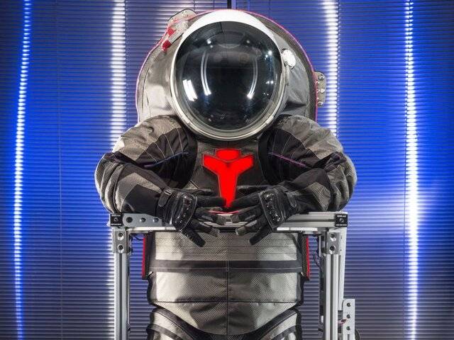 ناسا لباس فضایی مناسبی برای پروژه "آرتمیس" ندارد!