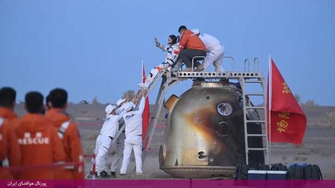 سه فضانورد شنژو ۲۱ روز ۲۹ مه از ایستگاه فضایی &laquo;تیانگونگ&raquo; (Tiangong) چین به زمین بازگشتند و ساعت ۸:۱۱ صبح به وقت منطقه زمانی شرقی در محل فرود &laquo;دونگفنگ&raquo; (Dongfeng) واقع در مغولستان داخلی فرود آمدند.